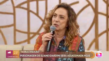 Eliane Giardini durante o ‘Encontro com Patrícia Poeta’ - Reprodução │TV Globo