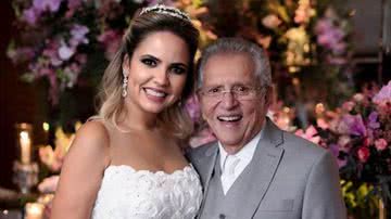 Casamento entre humorista e a nutróloga Renata Domingues - Reprodução/Instagram