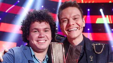 Giuliano Eriston, do time de Michel Teló, ganha a temporada 2021 do 'The Voice Brasil' - GShow/Isabella Pinheiro