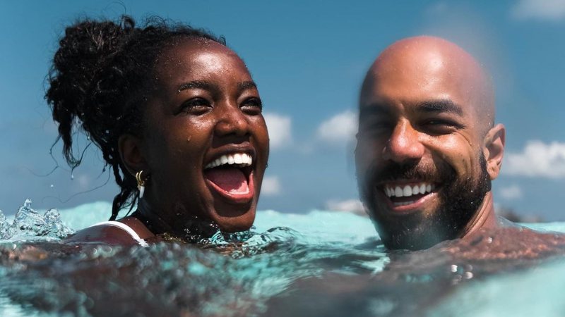 Iza e Sérgio Santos estão em viagem romântica às Maldivas - Instagram/@iza