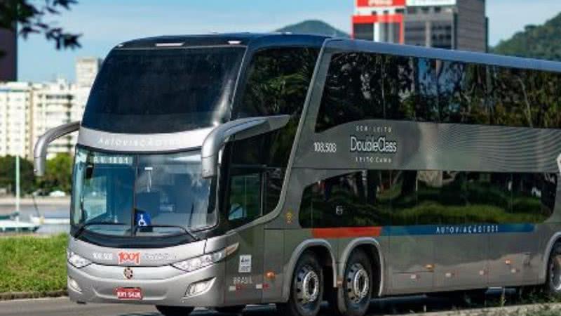 Empresa de ônibus para R$ 11 mil de indenização a passageiro que perdeu enterro do pai. - Instagram/ @autoviacao1001