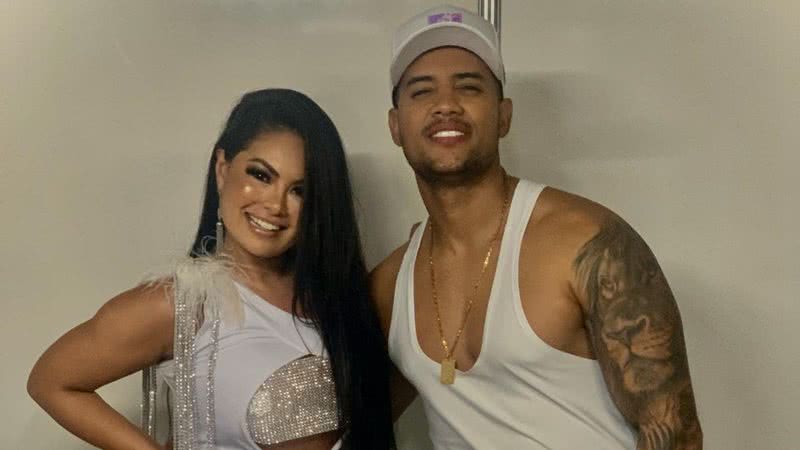 Clevinho Santos faz apelo aos fãs em nome da esposa Paulinha Abelha - Instagram/@clevinhooficial