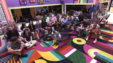 Participantes iniciam prova do líder - Reprodução/Tv Globo