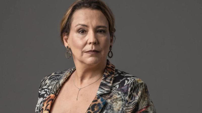 Ana Beatriz Nogueira descobriu câncer de pulmão após fazer exames por conta de uma gripe - TV Globo/Fábio Rocha