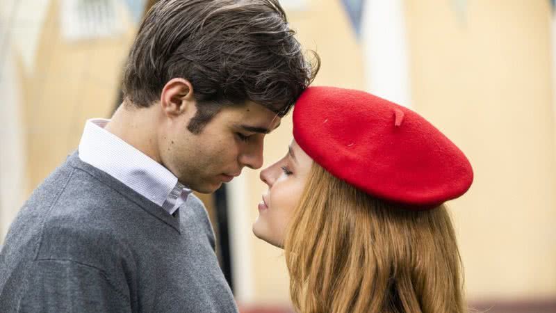 Davi e Isadora vão se beijar em 'Além da Ilusão'. - Globo/João Miguel Júnior