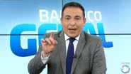 Reinaldo Gottino passa mal nos bastidores do 'Balanço Geral' - Record TV
