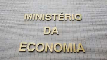 Governo vai leiloar 20 imóveis em 9 estados e no Distrito Federal - Valter Campanato / Agência Brasil