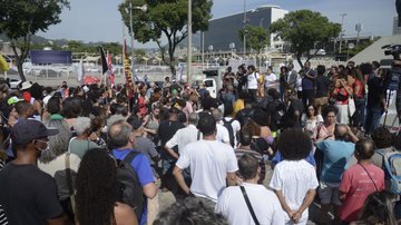 Manifestantes também protestaram contra as 23 mortes no Complexo da Penha - Tomaz Silva/Agência Brasil