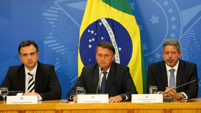 Os governos estaduais contariam com uma compensação financeira equivalente à receita que deixaria de ser arrecadada. - Fábio Rodrigues-PozZebom/Agência Brasil