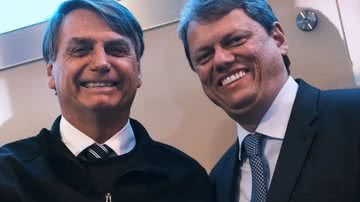 Presidente Bolsonaro ao lado do Ministro Tarcísio de Freitas - Instagram/@tarcisiogdf