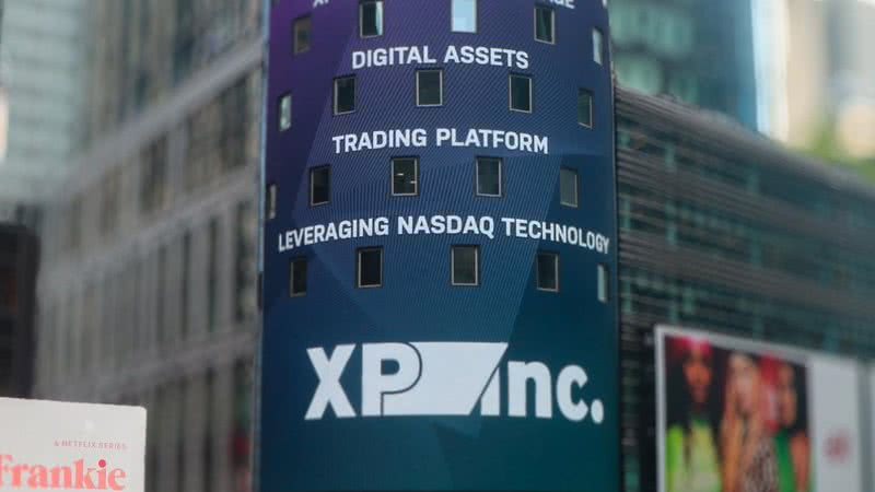 Grupos bolsonaristas atacaram o último levantamento feito pela XP Investimentos através das redes sociais - Reprodução/Instagram