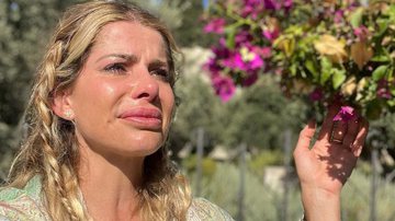 Karina Bacchi chora ao pisar na Terra Santa em Israel. - Instagram/@karinabacchi