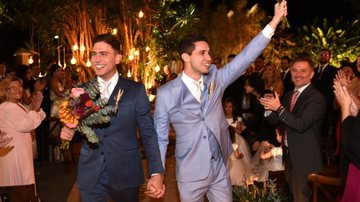 Erick e Pedro se casaram no Alto da Boa Vista, no Rio - Instagram/@adrianacarolinafotografia
