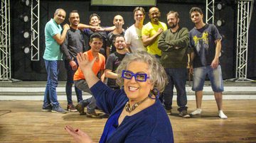Mamma Bruschetta comanda elenco na peça 'Miss Brasil Sou Eu' - Arquivo pessoal/Mamma Bruschetta