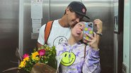 Larissa Manoela e André Luiz Frambach fizeram dois meses de namoro no sábado (17) - Instagram/@larissamanoela