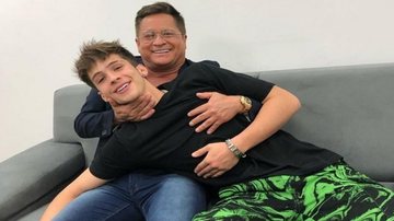 Apesar das polêmicas recentes, João Guilherme garante que a relação com o pai é tranquila. - Instagram/@joaoguilherme