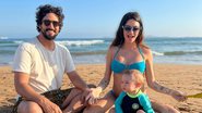 Thaila Ayala e Renato Góes curtiram dia de Natal com o filho de 1 aninho - Instagram/@thailaayala