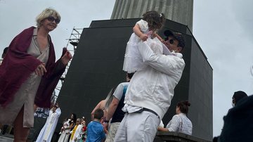 Sergio Mallandro batizou a neta no topo do Cristo Redentor - Instagram/@serginhomallandro