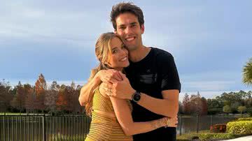 Carol Dias postou ensaio fotográfico romântico com o marido Kaká - Instagram/@diasleite