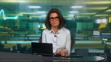 Repórter surgiu preocupada com algo que não deveria aparecer no noticiário - TV Globo