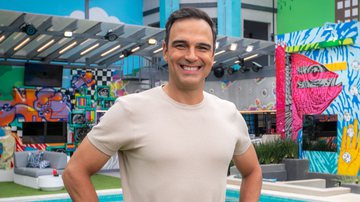 Tadeu Schmidt é o apresentador do 'Big Brother Brasil' desde 2022 - Foto: Paulo Belote/TV Globo