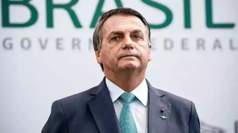 Bolsonaro deve manter intacto o acervo de joias que consta no processo de investigação - Instagram/@jairmessiasbolsonaro