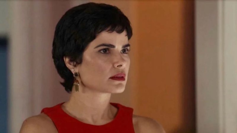 Leonor fica muito perto de descobrir grande segredo de Guerra em 'Travessia' - Reprodução/TV Globo