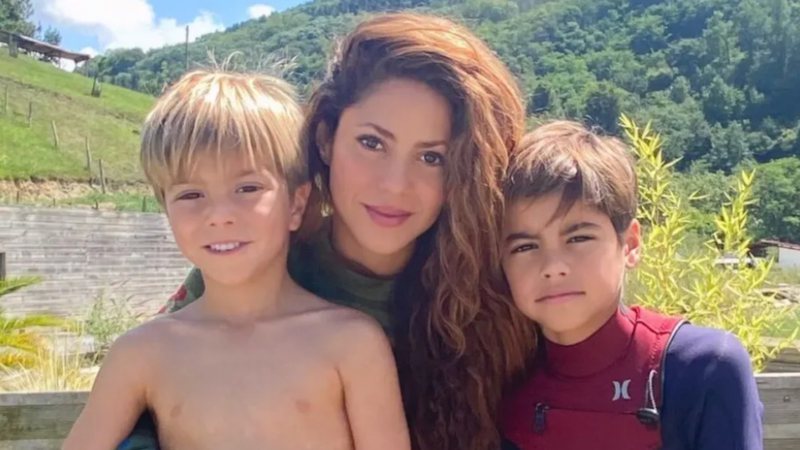 Shakira com seus filhos, frutos da relação com Piqué. - Reprodução/Instagram