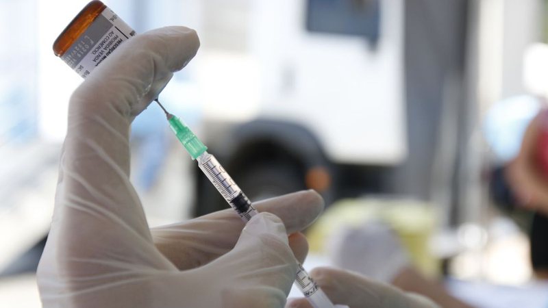 Vacinação contra a varíola dos macacos começa em março - Tânia Rêgo/Agência Brasil