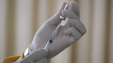 Especialista desmente fake news envolvendo a vacina da gripe - Unsplash