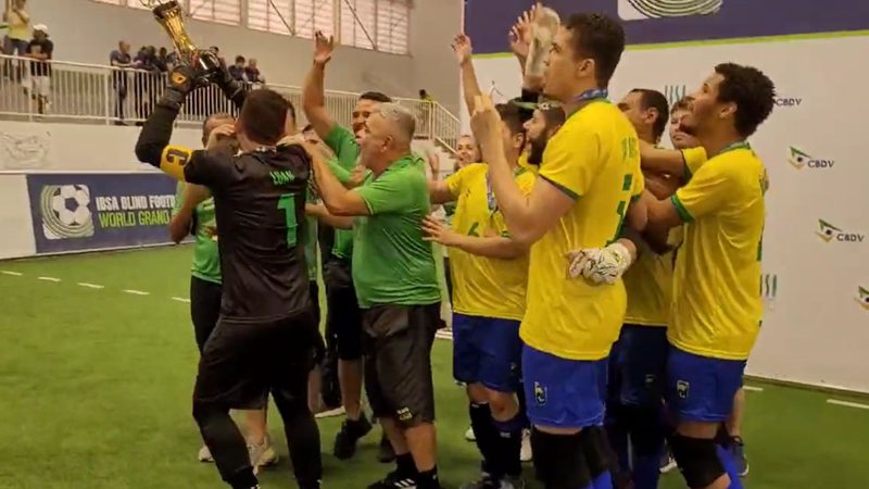 Le Brésil est deux fois champion du Grand Prix international de football aveugle
