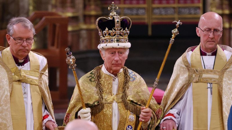 Memes com momentos da coroação do Rei Charles III viralizam na web - Getty Images