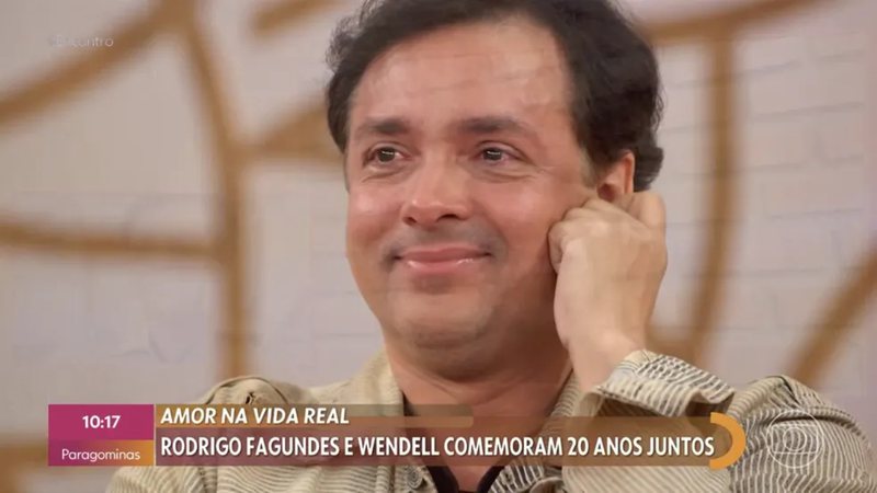 Ator é casado com Wendell Bendelack há nada menos do que 20 anos - TV Globo