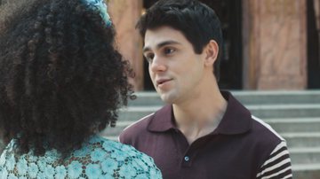 Júlio faz descoberta sobre passado de Sônia em 'Amor Perfeito' - Foto: Reprodução/Globoplay
