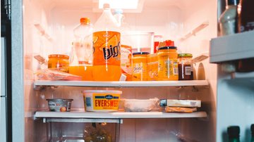Como organizar melhor os itens na geladeira? Te damos as dicas! - Erik Mclean/Unsplash