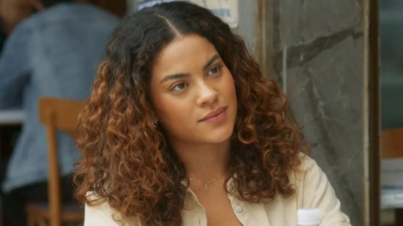 Jenifer é interpretada por Bella Campos em 'Vai na Fé' - TV Globo