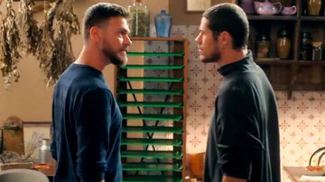 Theo e Lui se estranham e quase brigam em 'Vai na Fé'. - TV Globo