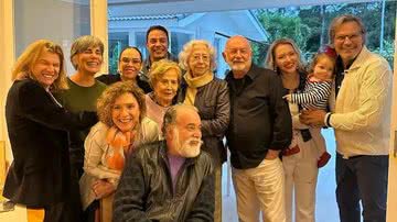 Gloria Menezes em almoço na casa do autor Silvio de Abreu - Instagram/@marcelomedici