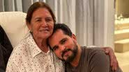 Luciano Camargo com a mãe dona Helena Camargo - Instagram/@camargoluciano