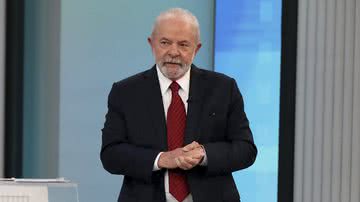 Assessoria de Lula alega que cirurgia está programada, mas não tem data para ocorrer - Foto: Globo/João Miguel Júnior
