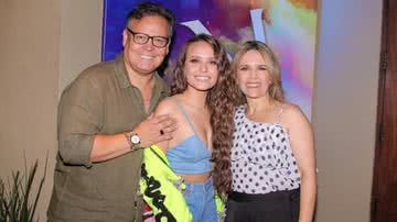 Gilberto Elias e Silvana Taques são pais de Larissa Manoela - Instagram