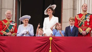 Príncipe William e Kate Middleton prestaram uma homenagem para a eterna Rainha Elizabeth II. - Instagram/@princeandprincessofwales