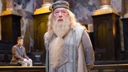Ator ficou mundialmente conhecido ao assumir papel de Alvo Dumbledore em 2004 - Reprodução