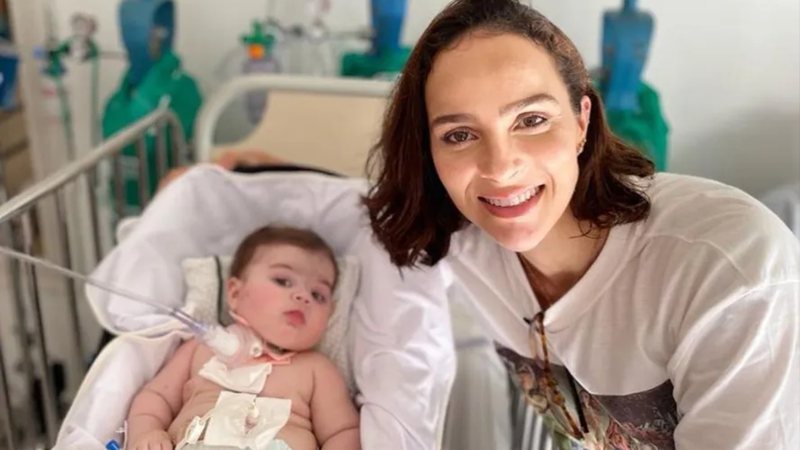 Filha de Letícia Cazarré está atualmente hospitalizada - Reprodução