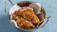 Frango empanado com quinoa é uma das receitas fit com frango para incluir na dieta. - Frango empanado com quinoa (Imagem: Shutterstock)