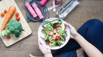 Alimentação fornece energia e resistência muscular para o corpo - SUPREEYA-ANON | Shutterstock