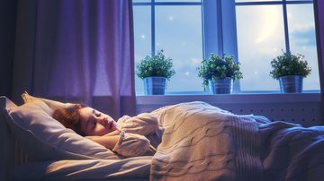 Irritabilidade e desânimo são alguns sintomas de que a criança que não dorme bem - Yuganov Konstantin | Shutterstock