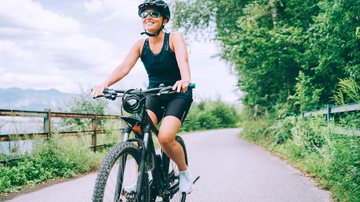 Ciclismo é uma alternativa para quem não consegue ir à academia. - Shutterstock
