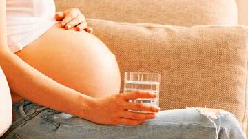 Como evitar varizes na gravidez - Shutterstock