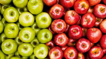 É época de agrião, banana, fava, maçã... - iStock/Shutterstock